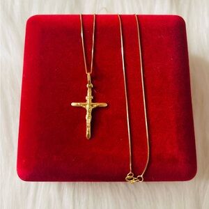 New Real 18k Saudi Solid Gold Crucifix Necklace 16" Long